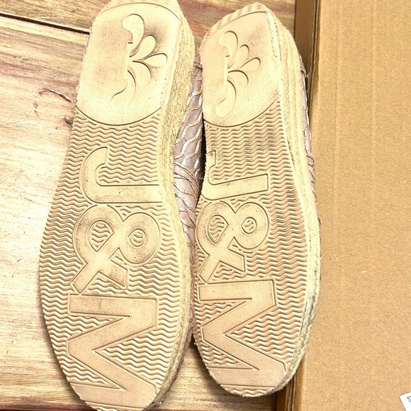 Joy & Mario,Pink Shimmering Satin,Hint of Shine,Women's Espadrilles,EUC, Size 9W - Picture 6 of 8